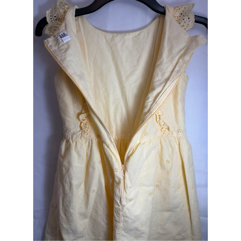 Gap Kids Eyelet Ruffle Sundress Summer Dress Size Small Butter Yellow Feminine